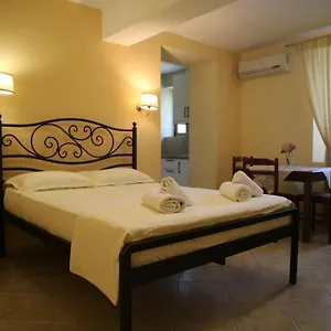 La Casa Di Nonna Appartement Qeparo